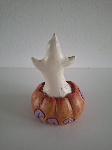 Ghost and Pumkin 6010676