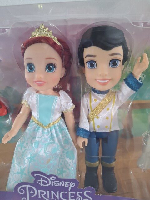Disney's Princess Ariel Wedding Set
