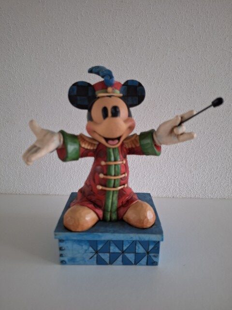 Mickey "The Band Concert Band Leader" uit 2013 Retired