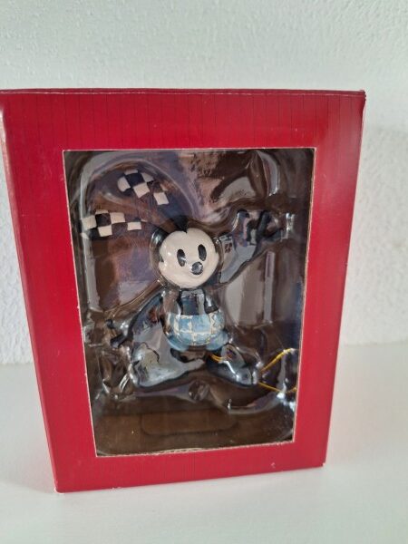Oswald Mini Figurine 6013081 Retired