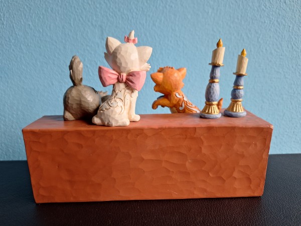 Aristocats Kittens "Paws at Play" 6016349