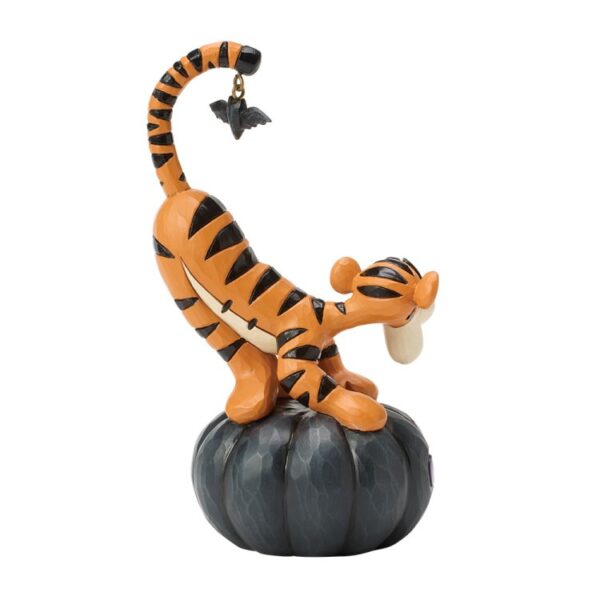 9108410-6017944_4-2-3-750 'Bat-tastic Fun (Tigger on Jack-O-Lantern) 6017944 Beschikbaar va April 2026
