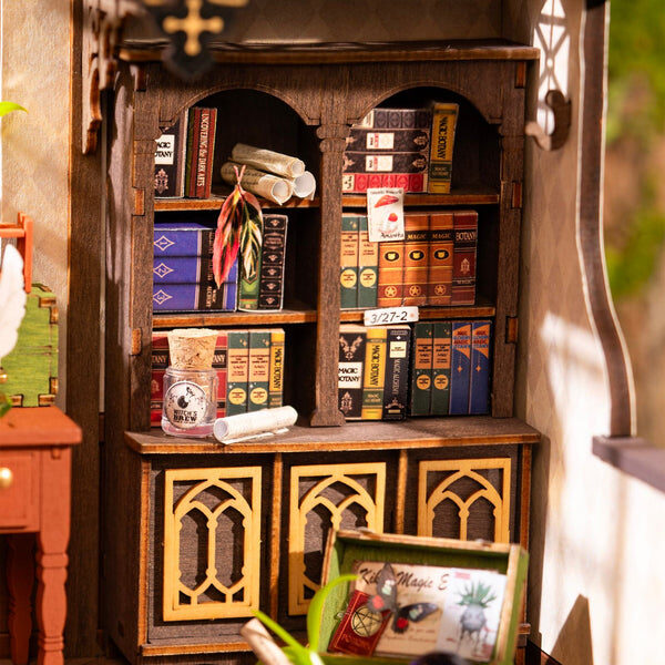 Robotime, 3D The Magic Study met LED verlichting 21x13x19cm