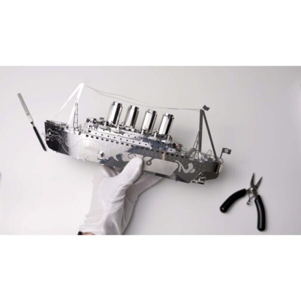 3D Metalen Lost at Sea, Metal Time 30x6x14cm